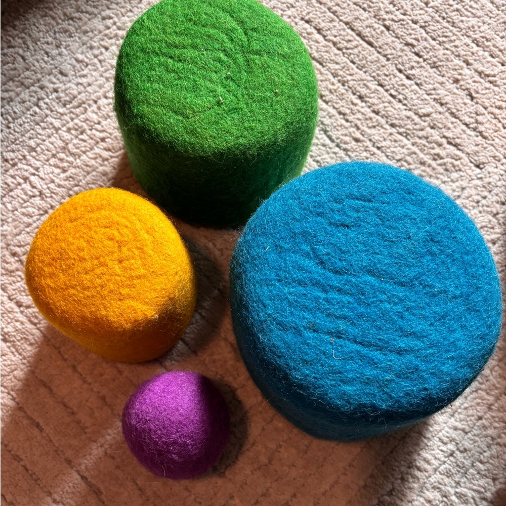 Lovever felt baskets